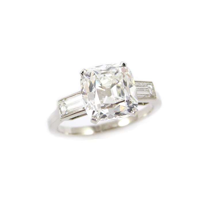 Single stone cushion cut diamond ring, the 3.06ct, G VS2 diamond claw set